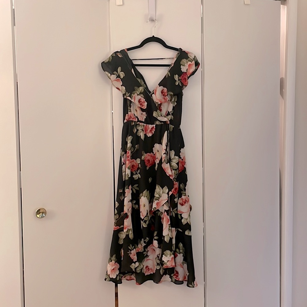 Floral v neck dress